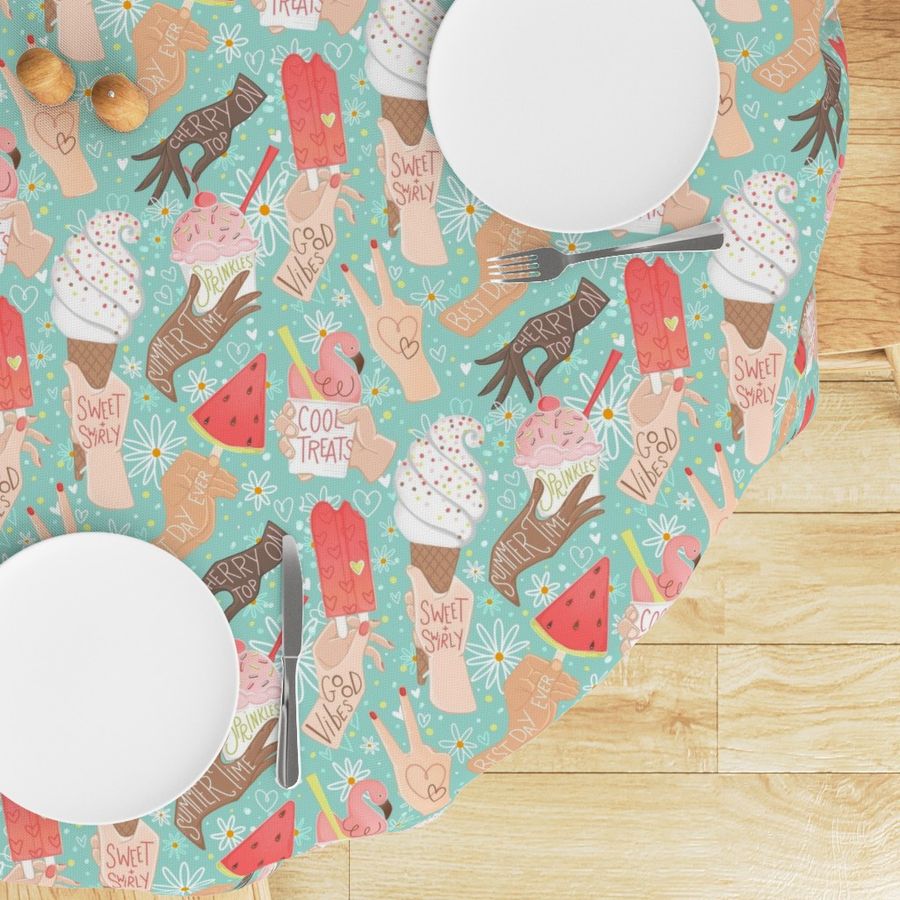 HOME_GOOD_ROUND_TABLE_CLOTH