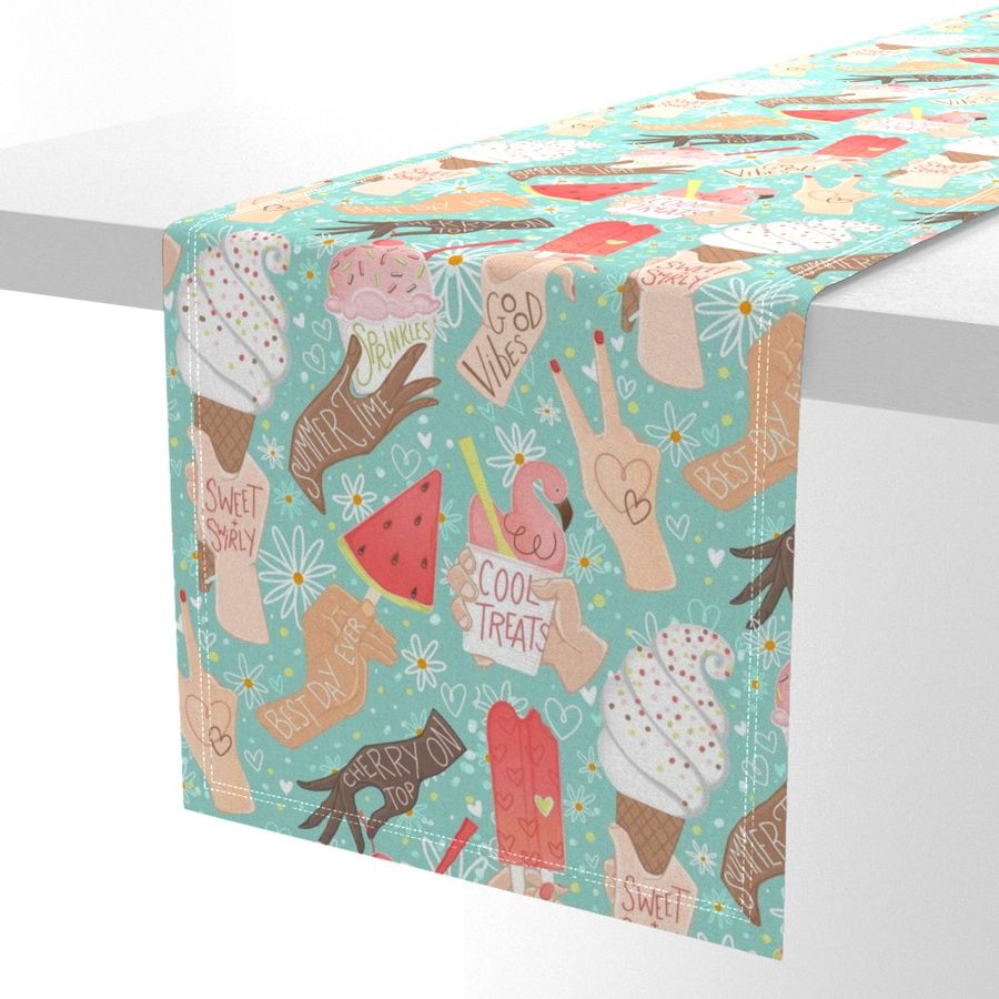 HOME_GOOD_TABLE_RUNNER