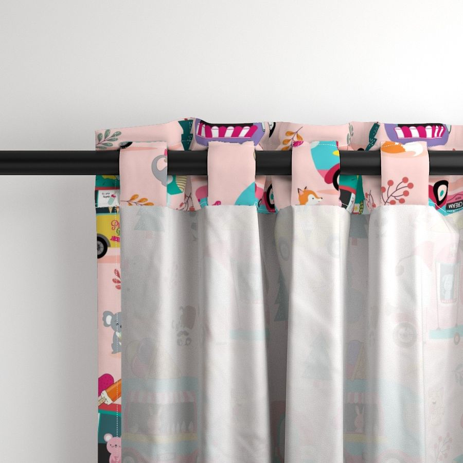 HOME_GOOD_CURTAIN_PANEL