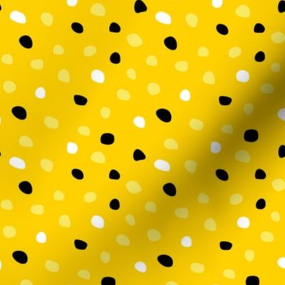 Light Yellow, White and Black Dots on Lemonon lemon -- for spoonflowerArtboard 1