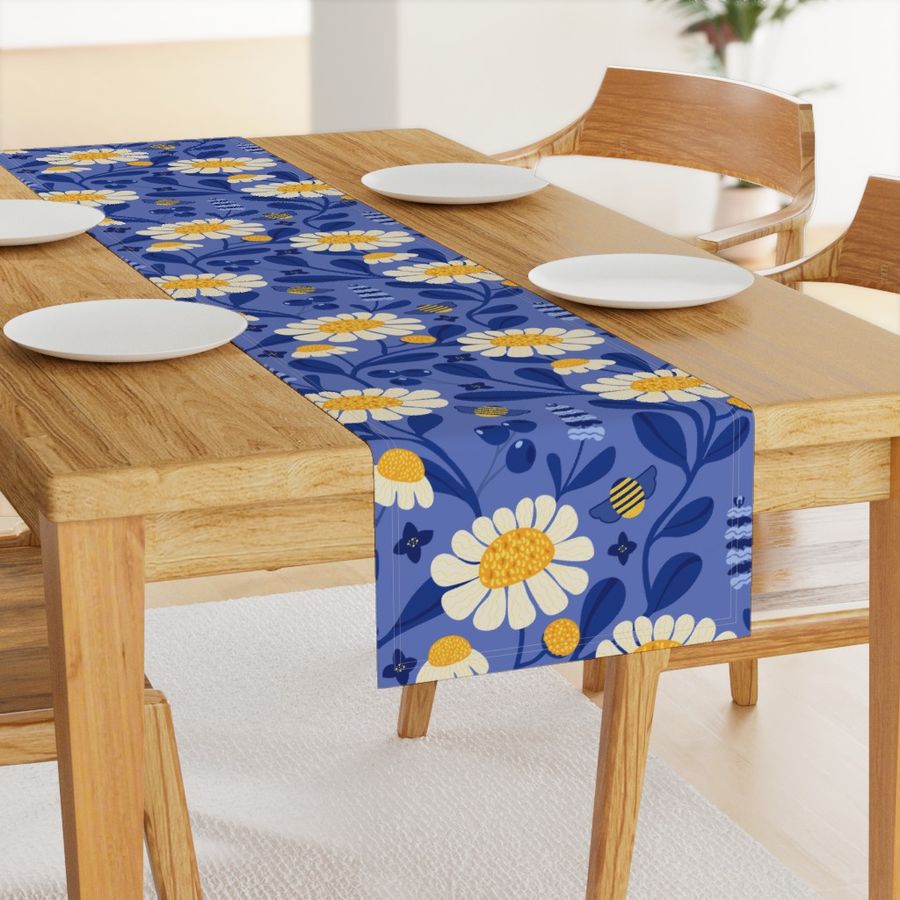 HOME_GOOD_TABLE_RUNNER