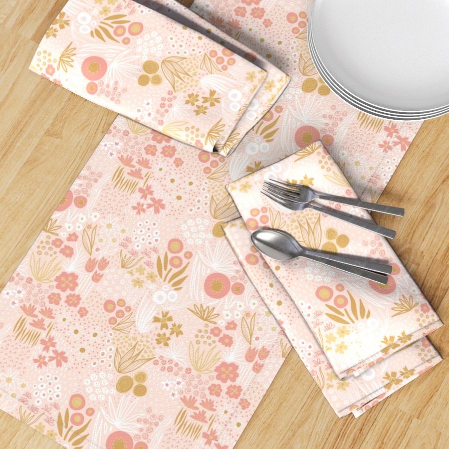 HOME_GOOD_TABLE_RUNNER