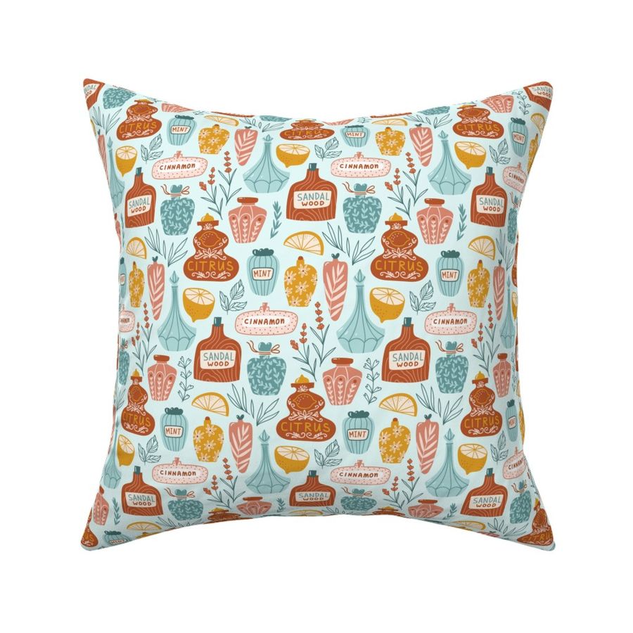 HOME_GOOD_SQUARE_THROW_PILLOW