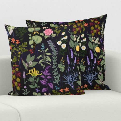 HOME_GOOD_SQUARE_THROW_PILLOW