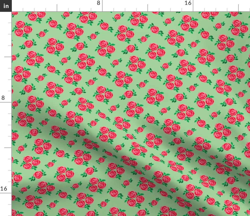 Pink red vintage style roses on green (small)