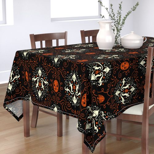 HOME_GOOD_RECTANGULAR_TABLE_CLOTH