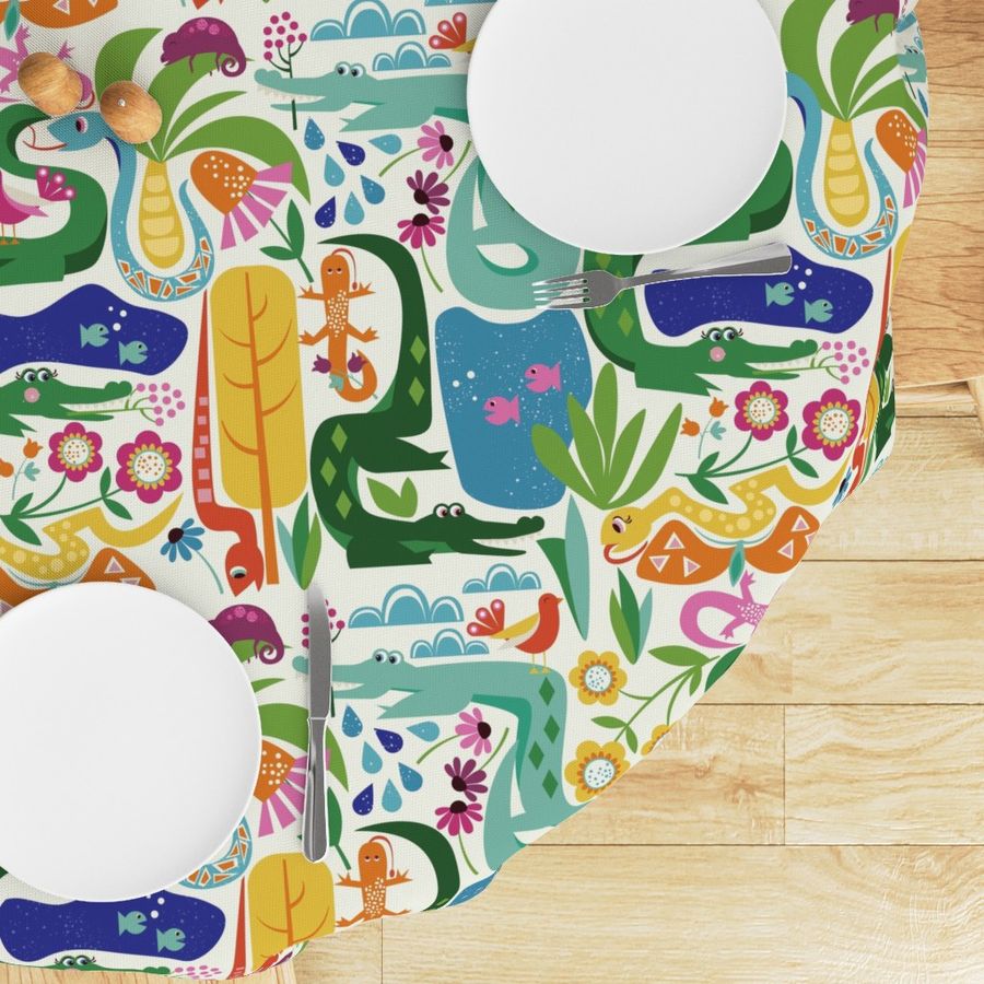 HOME_GOOD_ROUND_TABLE_CLOTH