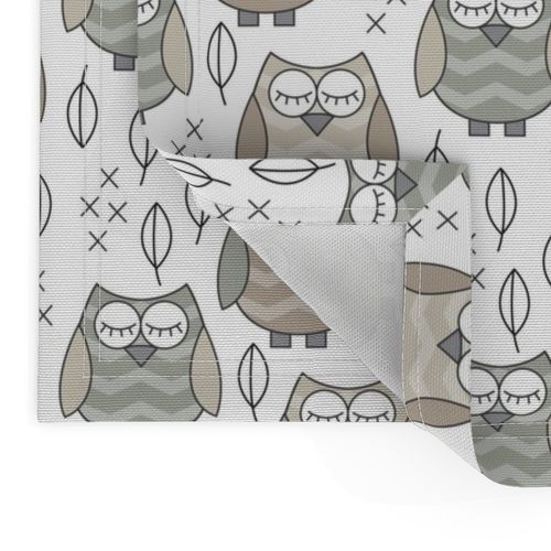 neutral sleeping owls