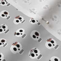 Scary Halloween Skulls - gray mini