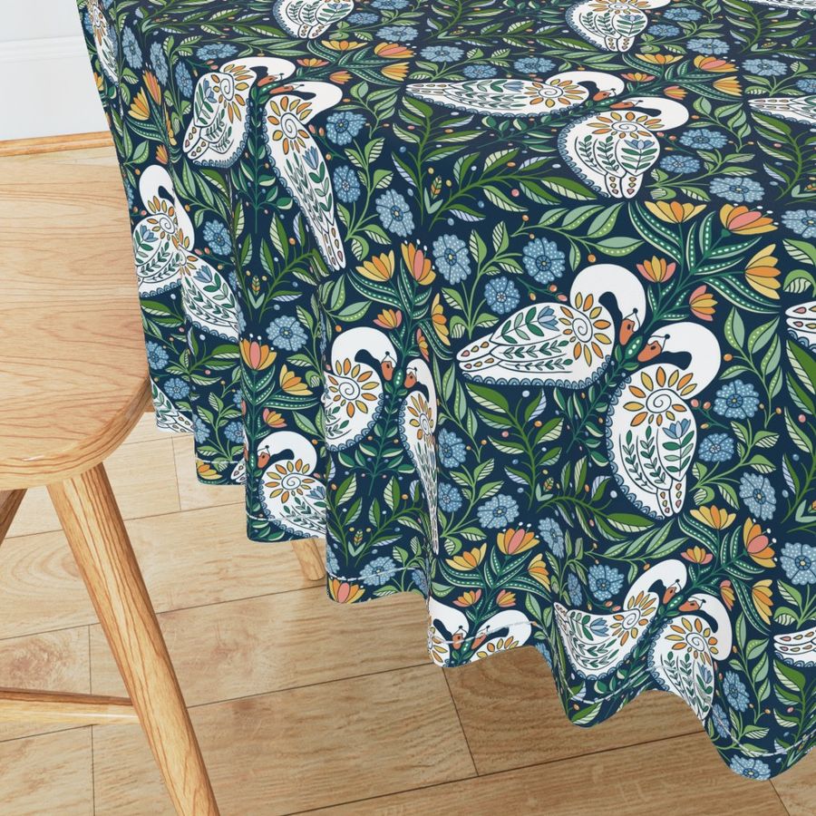 HOME_GOOD_ROUND_TABLE_CLOTH