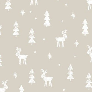 Christmas Reindeer - beige - winter forest - moose - LAD20