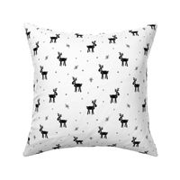 Reindeer - Winter - Christmas Holiday - black and grey - LAD20