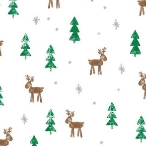 Christmas Reindeer - brown/green - winter forest - moose - LAD20