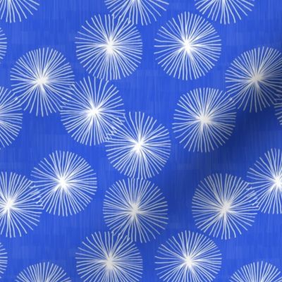 Small Dandelions M+M Cobalt by Friztin