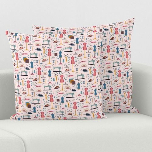 HOME_GOOD_SQUARE_THROW_PILLOW