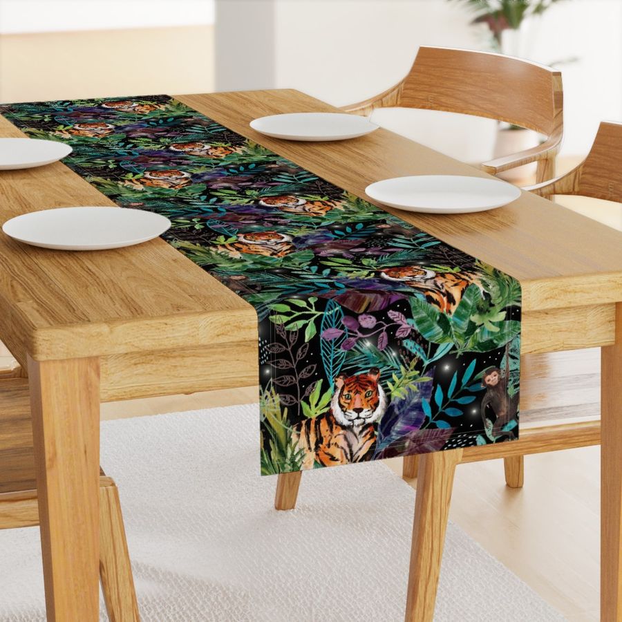 HOME_GOOD_TABLE_RUNNER