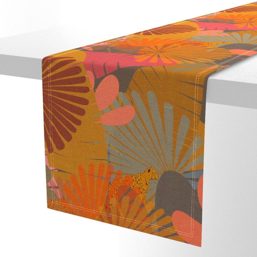 HOME_GOOD_TABLE_RUNNER