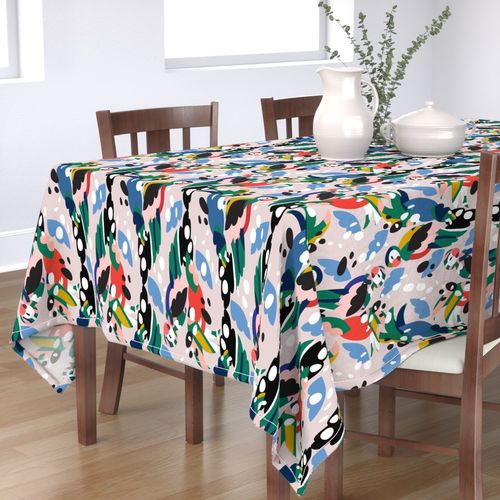 HOME_GOOD_RECTANGULAR_TABLE_CLOTH