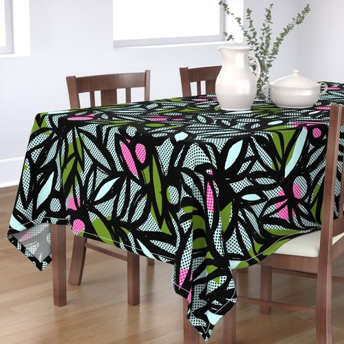 HOME_GOOD_RECTANGULAR_TABLE_CLOTH