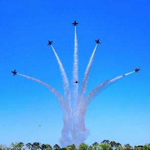  62-15 Blue Angels perform Delta Breakout over Beaufort Marine Corps Air Station