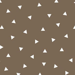 Triangles WHITE on MOCHA