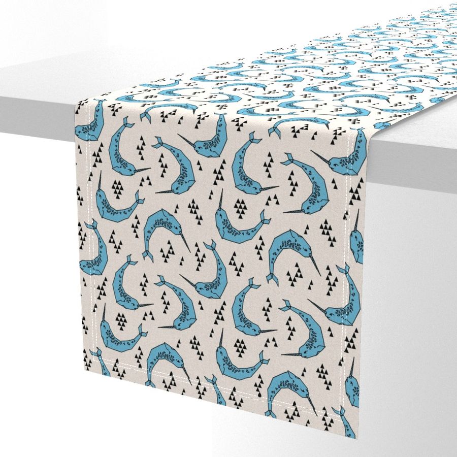 HOME_GOOD_TABLE_RUNNER