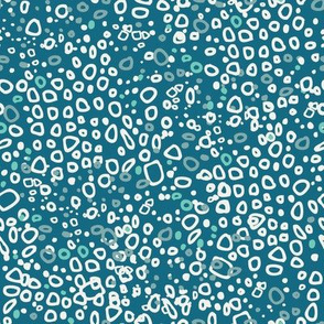 Pebbles - White on Teal