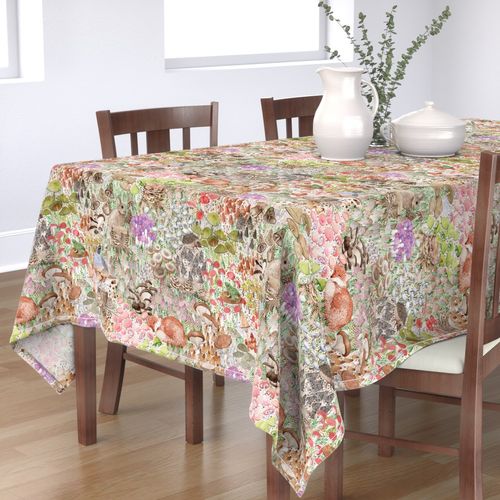 HOME_GOOD_RECTANGULAR_TABLE_CLOTH