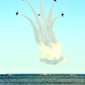 65-2 Blue Angels, demonstrate reographed flight skills during the Virginia Beach Patriotic Festival