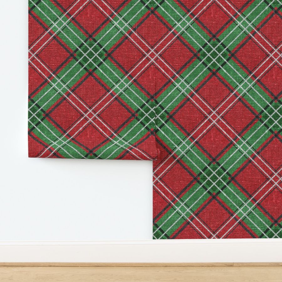 Christmas Plaid 3 on Linen