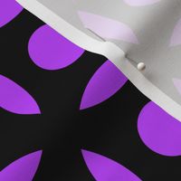 Geometric Pattern: Intersect Circle: Black/Purple
