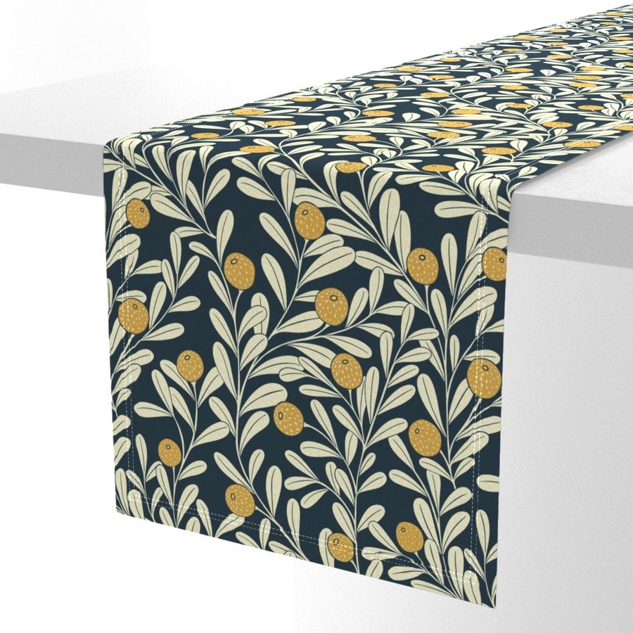 HOME_GOOD_TABLE_RUNNER