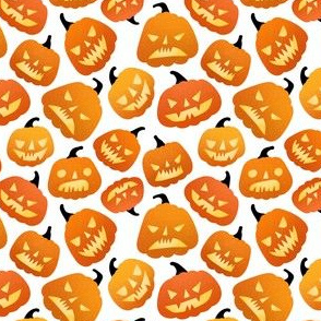 Small scale / halloween pumpkins white background