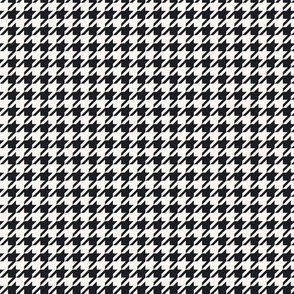 Houndstooth in Black and Cream - small repeat
