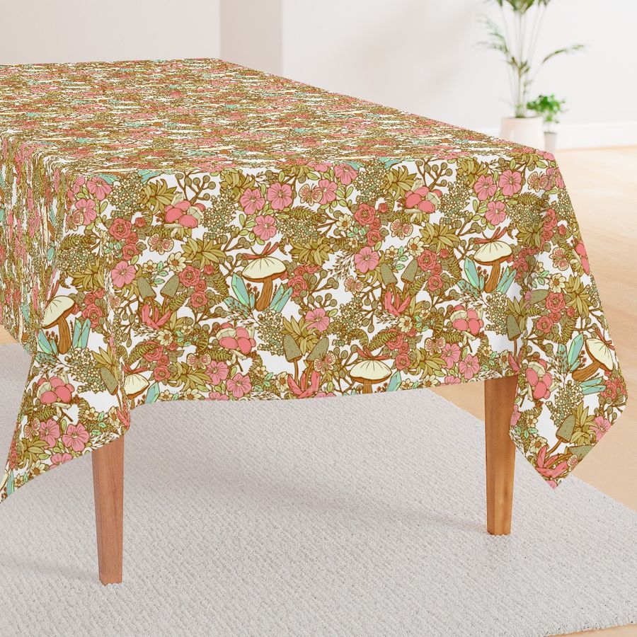 HOME_GOOD_RECTANGULAR_TABLE_CLOTH