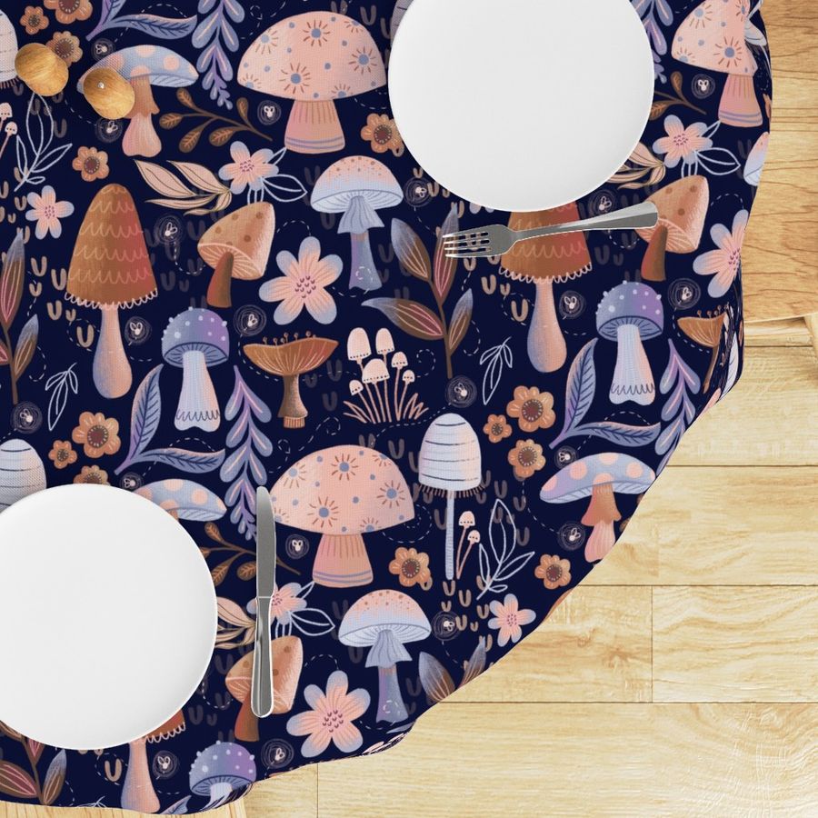 HOME_GOOD_ROUND_TABLE_CLOTH