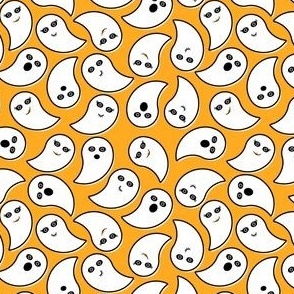 Small scale • Little Halloween ghosts