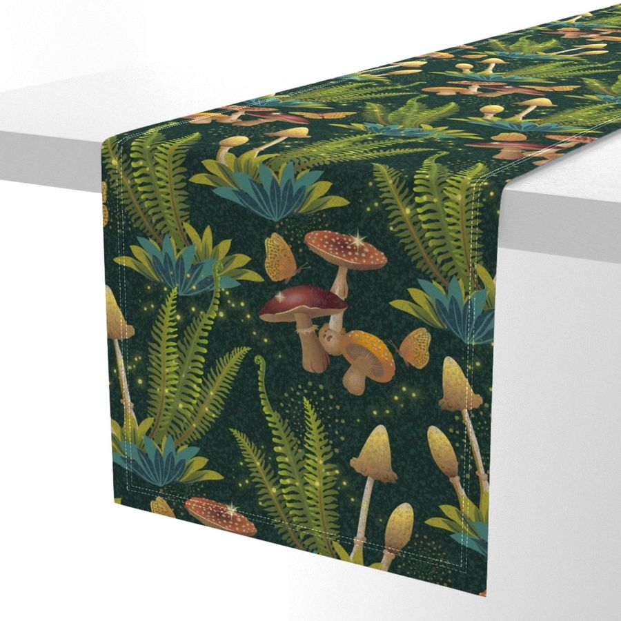 HOME_GOOD_TABLE_RUNNER