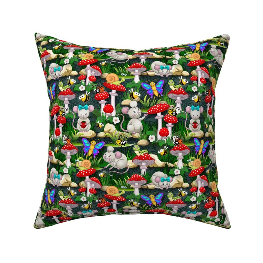 HOME_GOOD_SQUARE_THROW_PILLOW