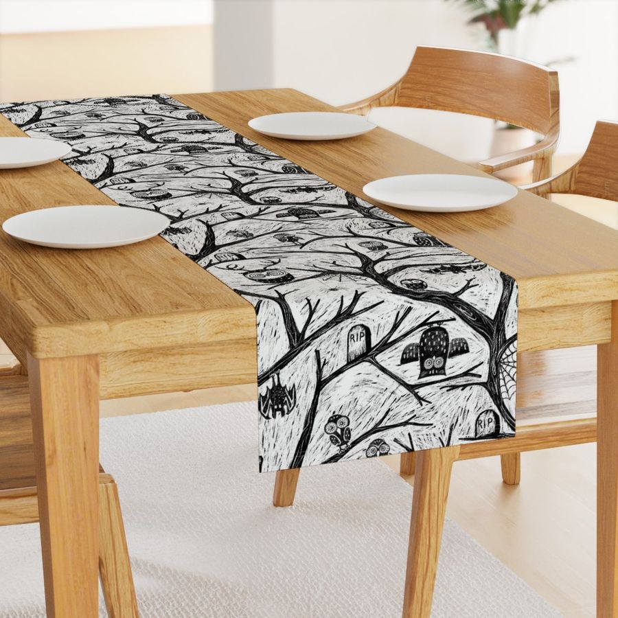 HOME_GOOD_TABLE_RUNNER