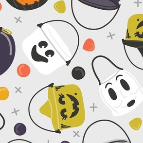 Halloween Candy Buckets | Large Scale