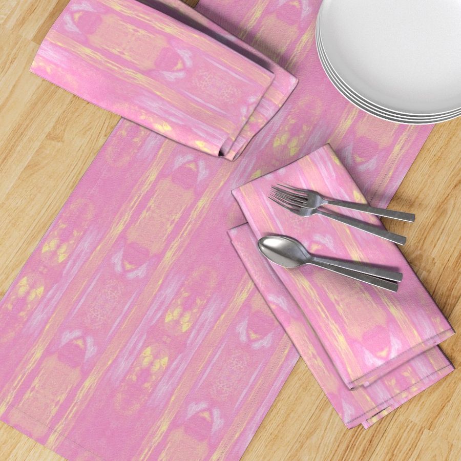 HOME_GOOD_TABLE_RUNNER