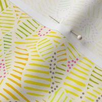 (Small) Swirly organic line shapes radiant yellow