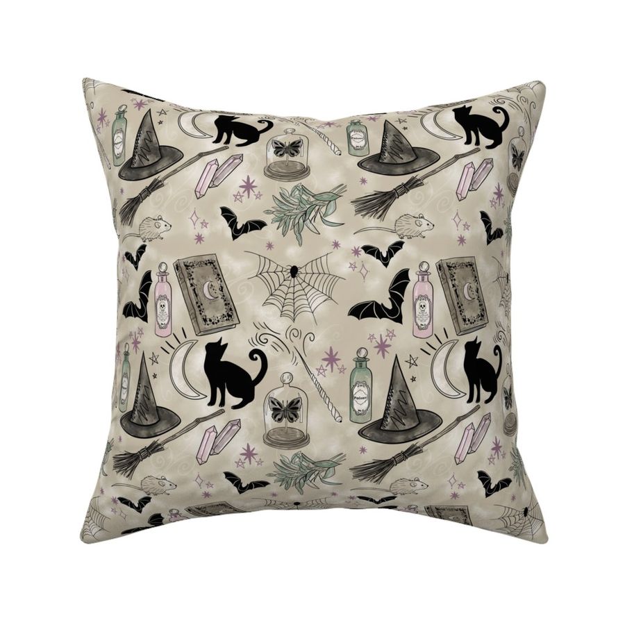 HOME_GOOD_SQUARE_THROW_PILLOW