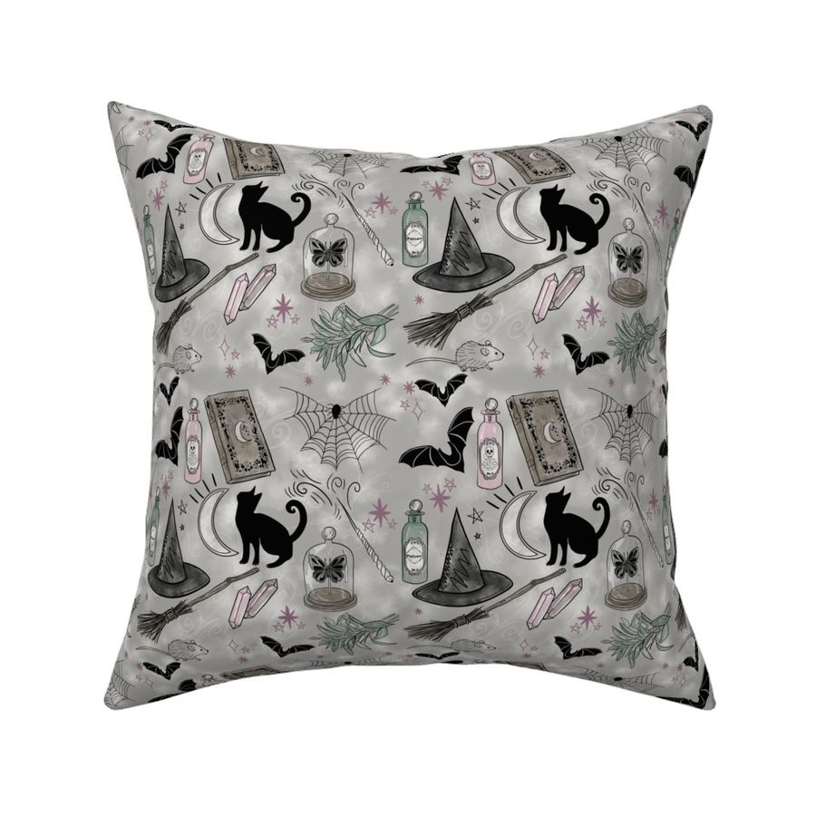 HOME_GOOD_SQUARE_THROW_PILLOW