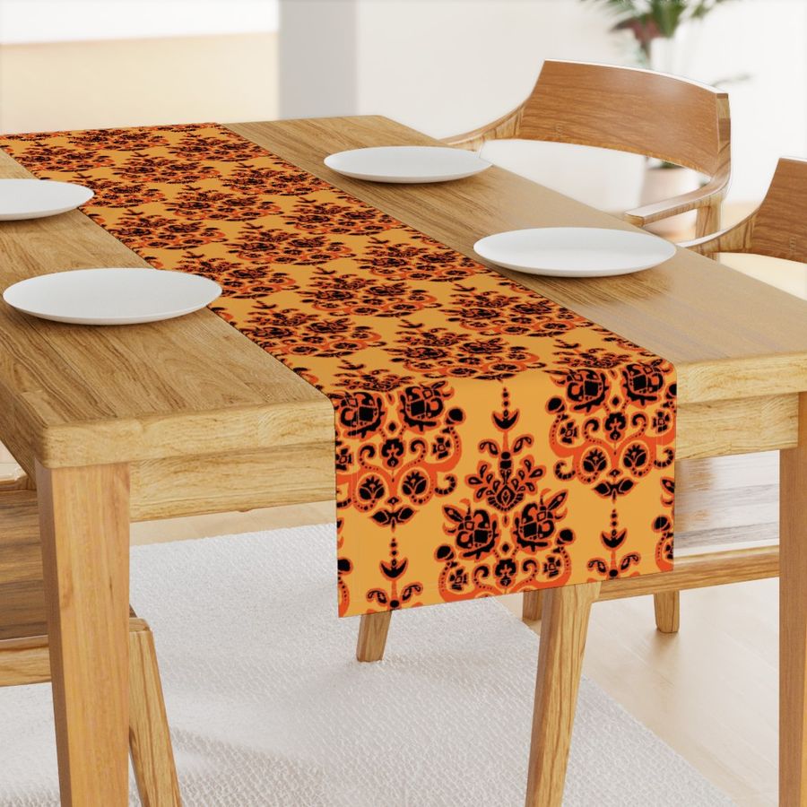 HOME_GOOD_TABLE_RUNNER