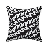 MID-CENTURY LEAVES WHITE AND BLACK