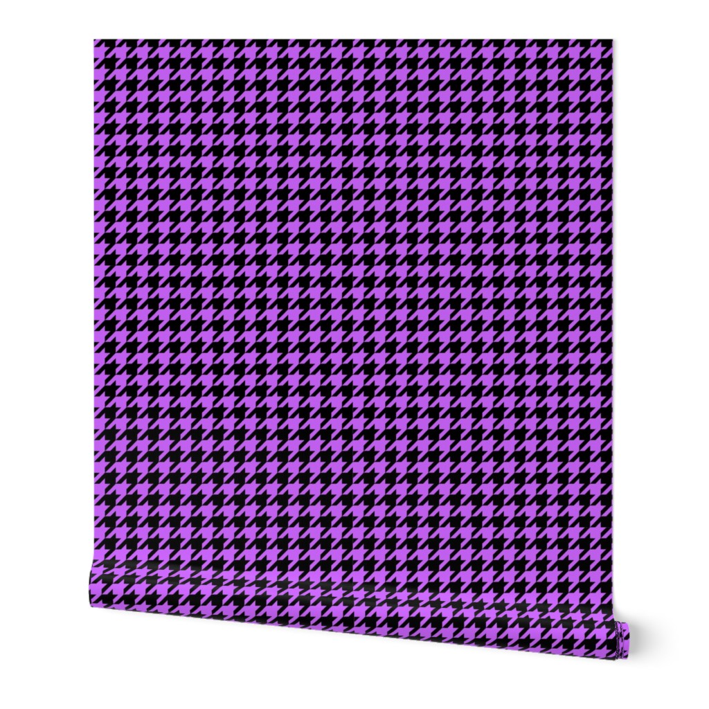 Black and Light Purple Houndstooth