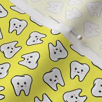 happy teeth - cute tooth - dental hygienist / dentist - yellow - LAD20