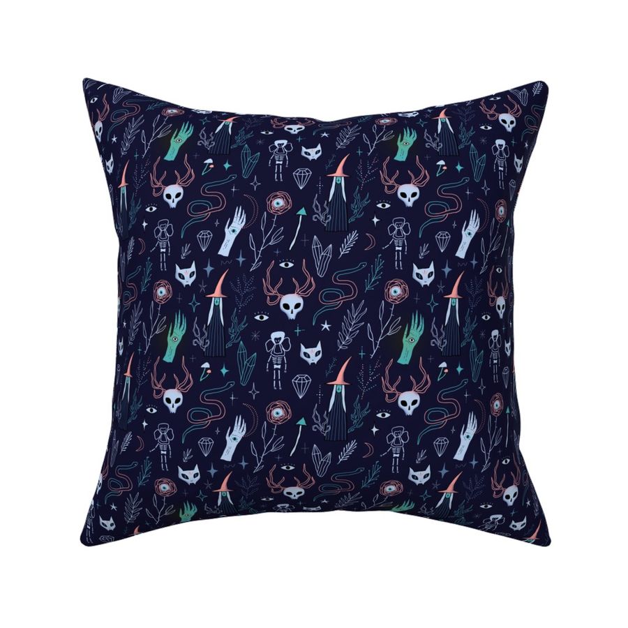 HOME_GOOD_SQUARE_THROW_PILLOW